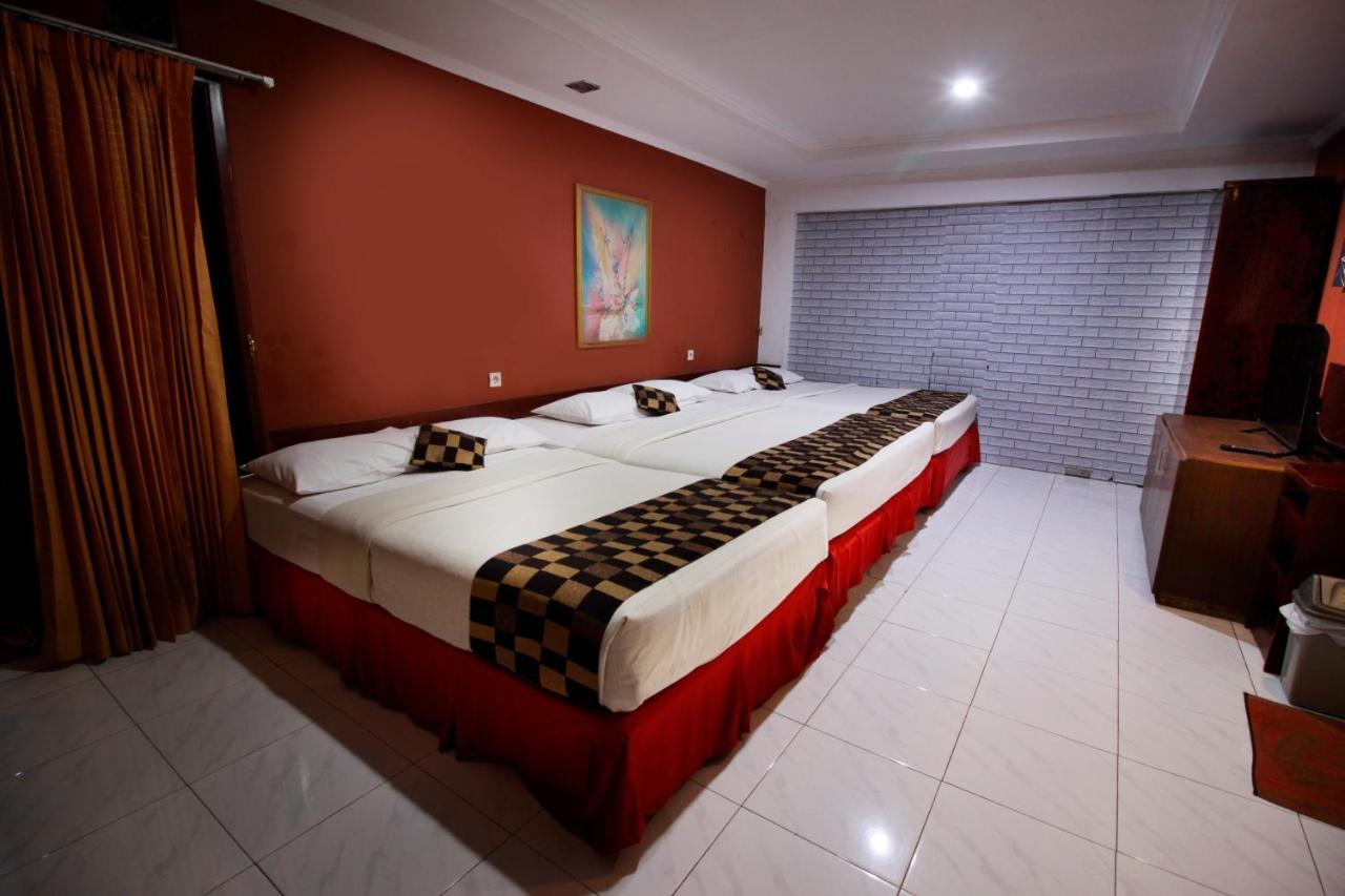 Fora Guest House Taman Lingkar Bandung Exterior photo